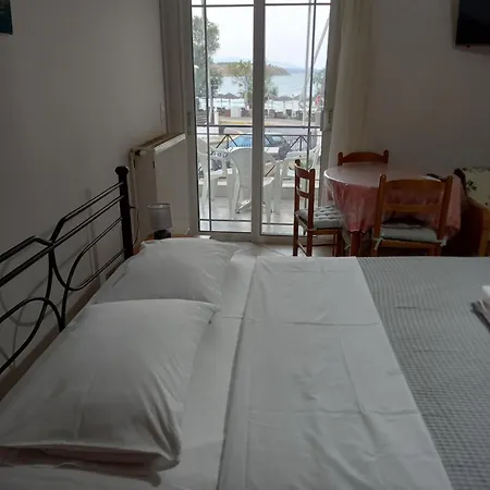 Studio Near The Sea *